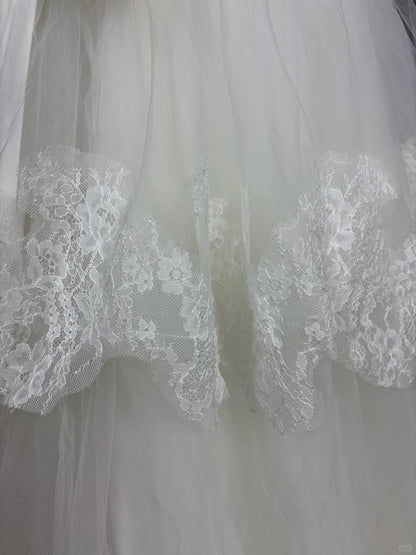 Classical Mermaid Strapless Bridal Gowns Lace Tulle Beaded Handmade Flower Wedding Dress AP2428