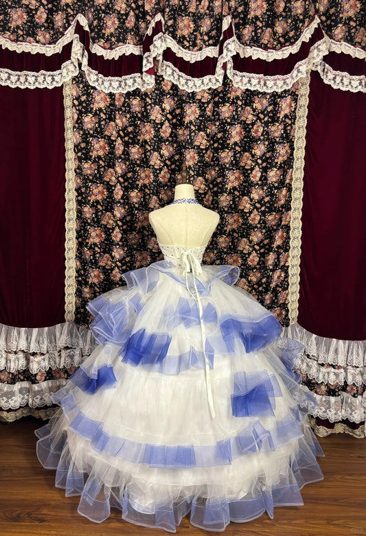 Luxurious Halter Neck A-Line Evening Gowns Backless Sequins Appliques Beaded Prom Dress AP2433