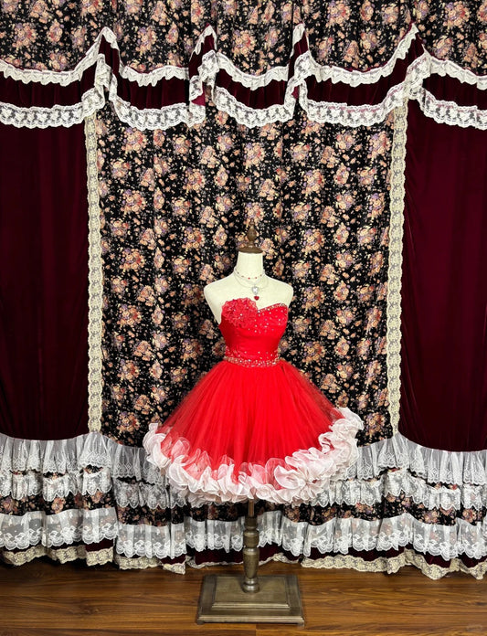 Stunning A-Line Strapless Birthday Party Outfit Beaded Handmade Flowers Ruffled Tulle Homecoming Dress AP2435