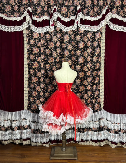 Stunning A-Line Strapless Birthday Party Outfit Beaded Handmade Flowers Ruffled Tulle Homecoming Dress AP2435