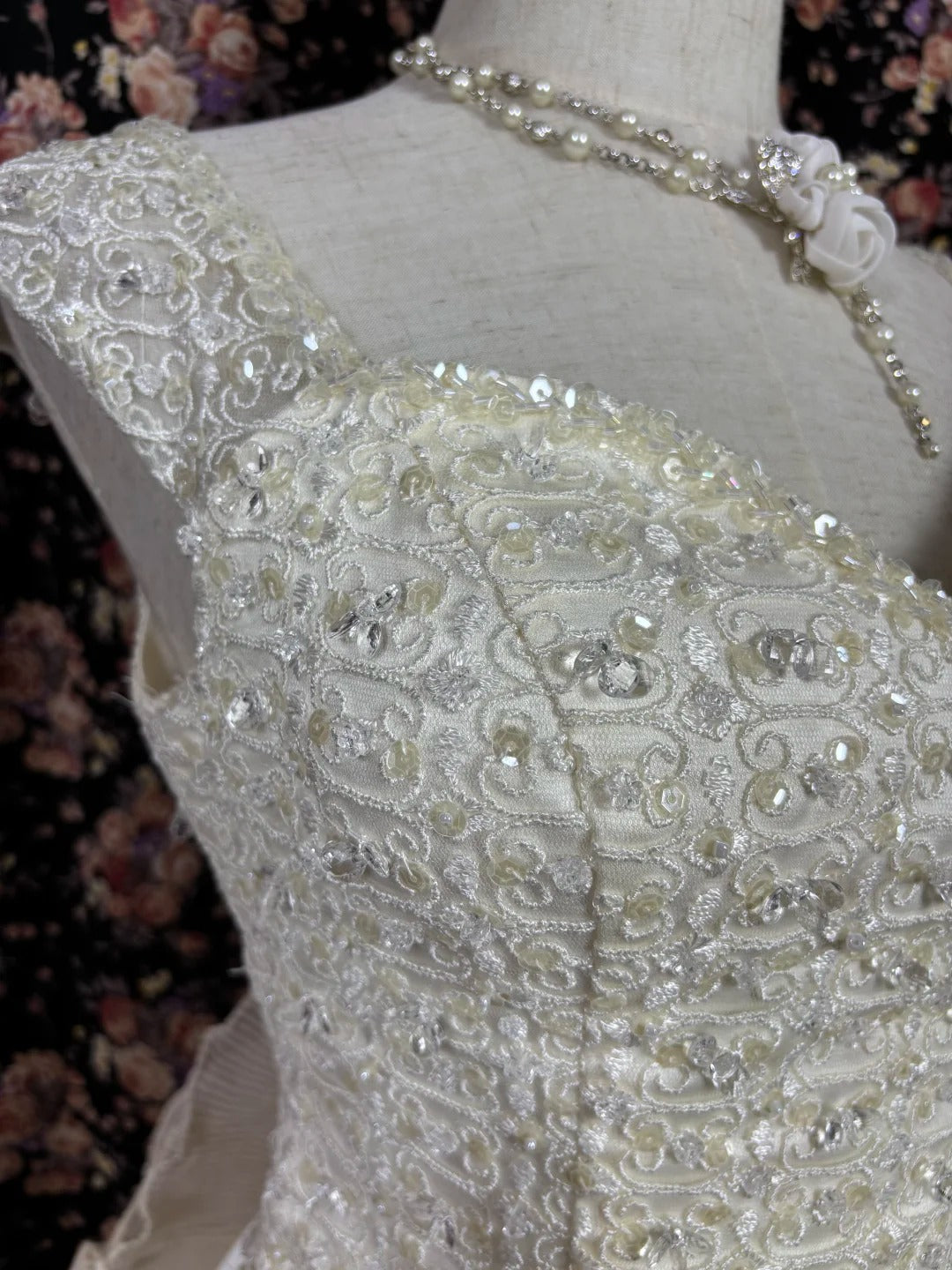 Vintage A-Line Sweetheart Neck Evening Gowns Sequins Beading Crystals Handmade Flowers Prom Dress AP2436