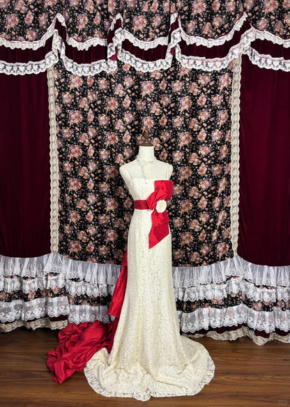 Ornate Spaghetti Strap Sheath Evening Gowns Handmade Flower Beaded Bow Prom Dress AP2437