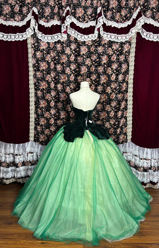 Dreamy Sweetheart Neck A-Line Formal Dresses Beaded Handmade Flowers Prom Dress AP2439