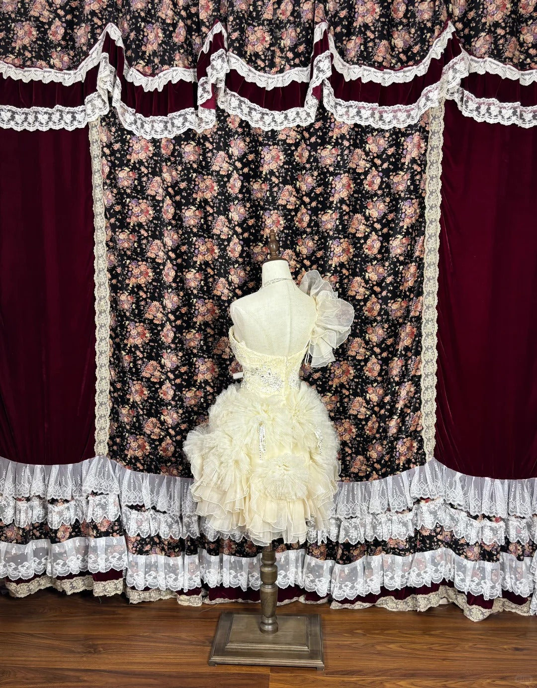 Fantastic One Shoulder A-Line Birthday Party Outfit Beading Rhinestone Ruffled Tulle Homecoming Dress AP2441