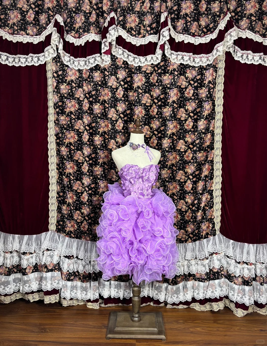 Novelty A-Line Strapless Birthday Party Outfit Sequins Applique Ruffled Tulle Homecoming Dress AP2442