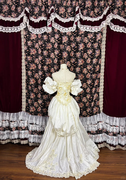 Gorgeous Off-Shoulder A-Line Formal Dresses Sequins Pearls Handmade Flowers Puffy Sleeve Long Prom Dress AP2446