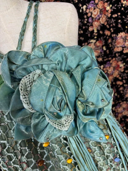 Vintage Halter Neck A-Line Evening Gowns Sequins Stone Beaded Handmade Flowers Prom Dress AP2450