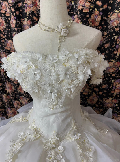 Luxurious A-Line Bridal Gowns Off-Shoulder Sequins Beaded Appliques Ruffled Wedding Dress AP2453