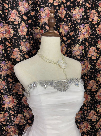 White A-Line Strapless Birthday Party Outfit Beading Crystals Ruffled Tulle Homecoming Dress AP2456