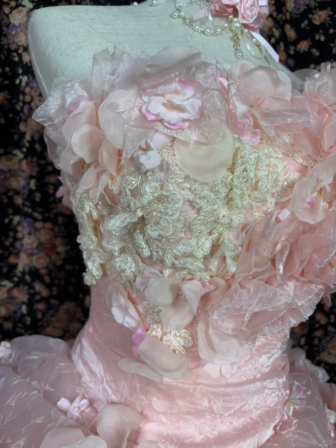 Handmade Flowers A-Line Strapless Formal Dresses Sequins Applique Beaded Pink Prom Dress AP2457