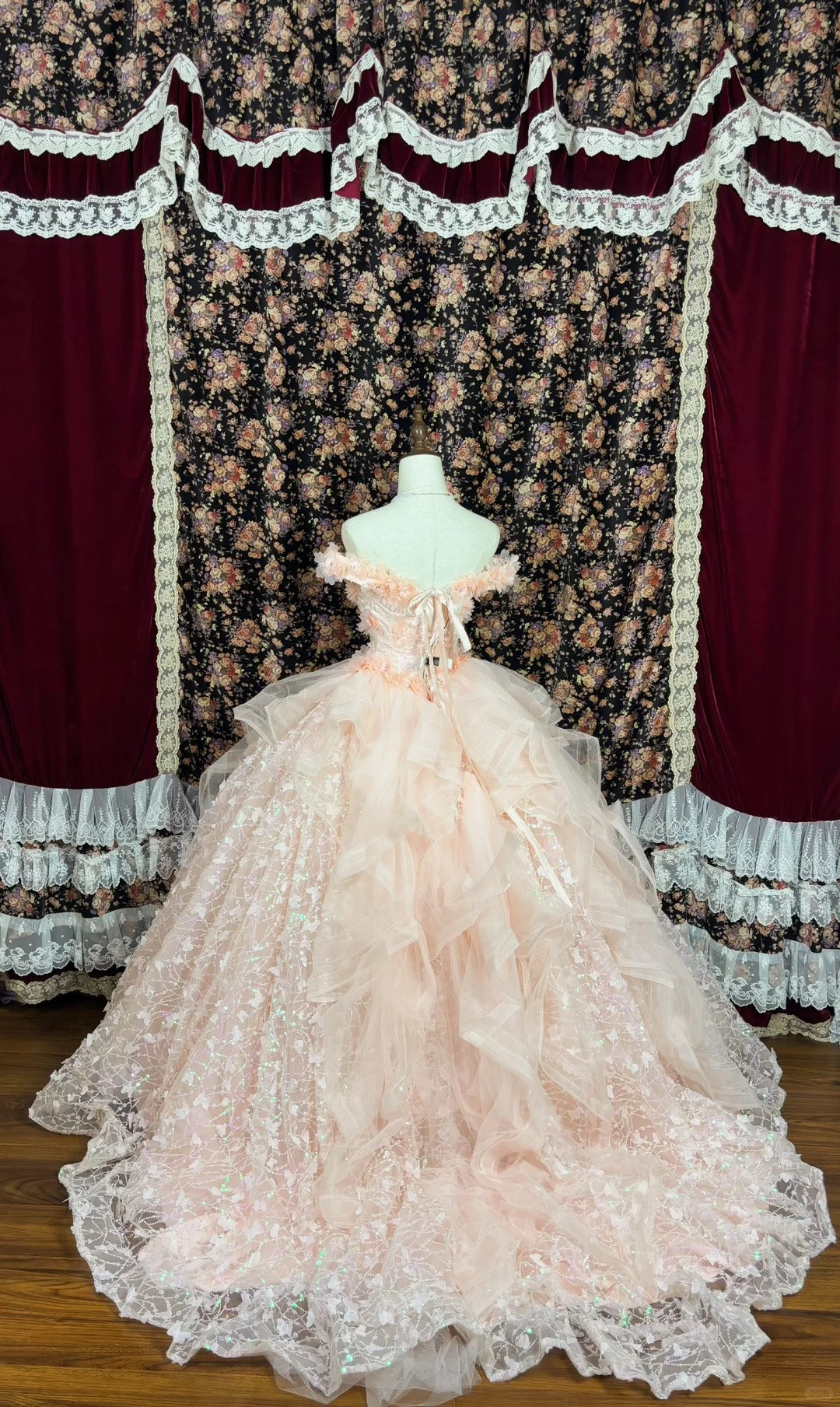 Fabulous Off-Shoulder A-Line Formal Dresses 3D Butterflies Sequins Appliques Beaded Tulle Prom Dress AP2462