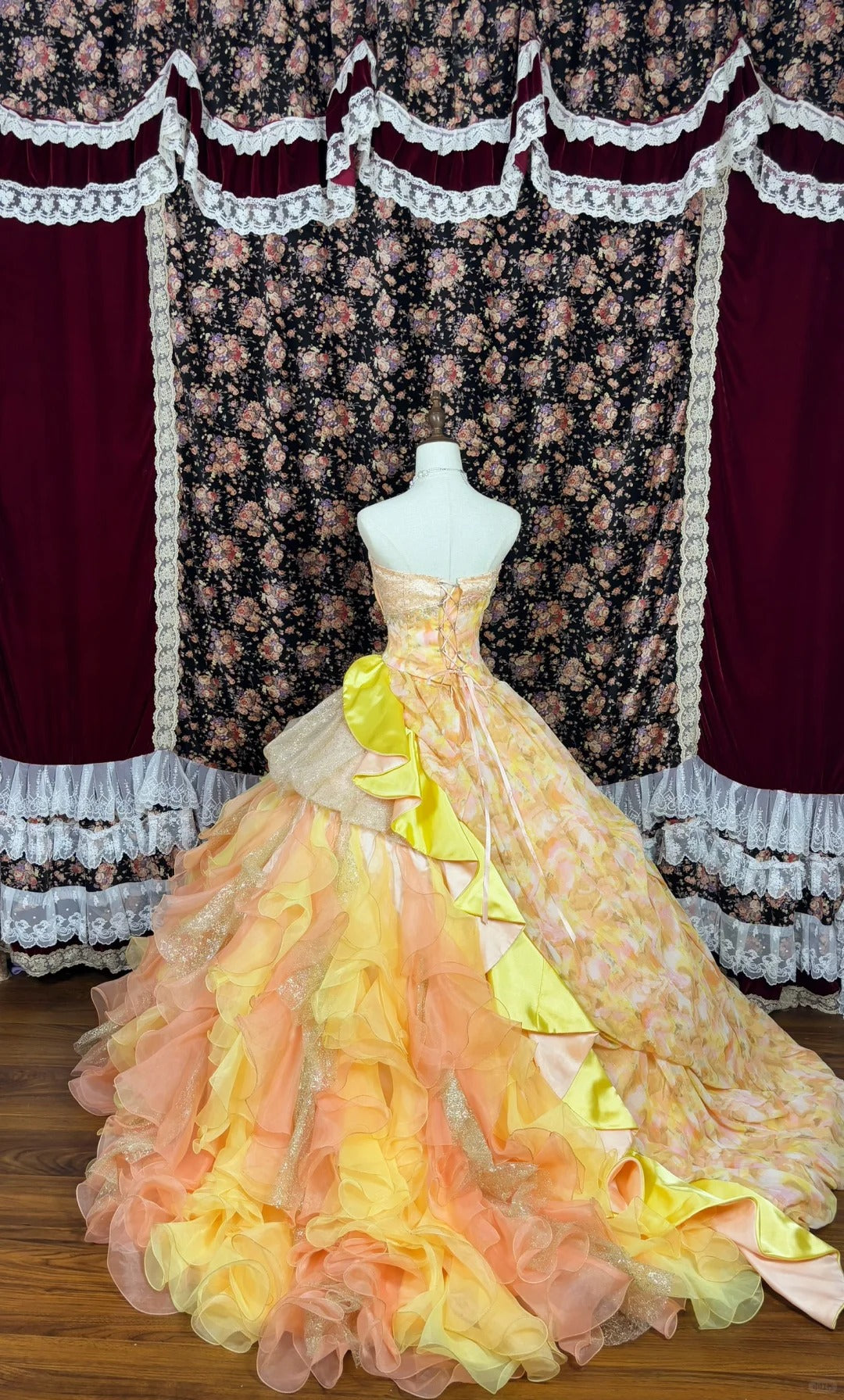 Romantic Strapless A-Line Formal Dresses Sequins Beaded Ruffled Tulle Prom Dress AP2463