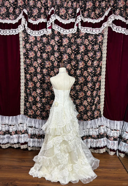 Elegant A-Line Lace Tulle Long Formal Dresses Strapless Sequins Beading Prom Dress AP2466