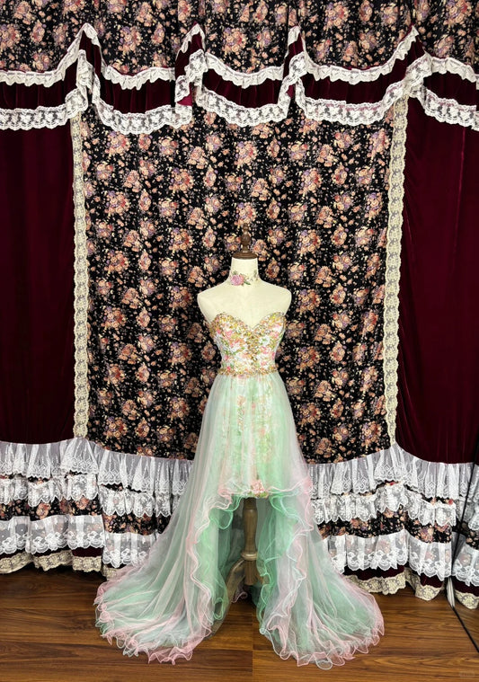 Ethereal A-Line Strapless Birthday Short Dresses Floral Texture Rhinestone Tulle Train Homecoming Dress AP2469