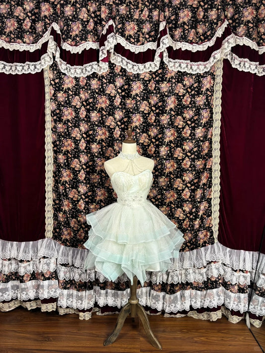 Novelty Halter Neck A-Line Birthday Dresses Appliques Beading Tiered Lace Tulle Homecoming Dress AP2471