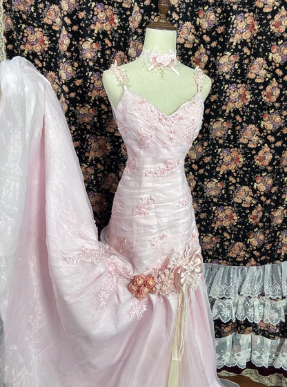 Romantic Spaghetti Strap Mermaid Evening Gowns Handmade Flowers Bow Sequins Appliques Prom Dress AP2485