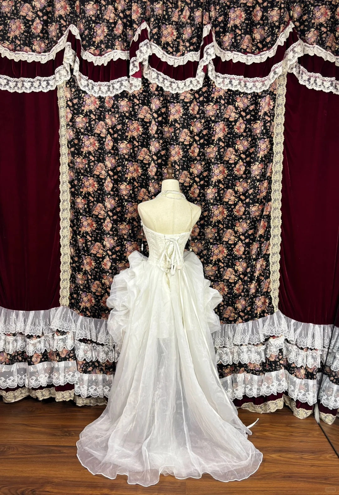 Luxury A-Line Strapless Short Birthday Dresses Sequins Beading Homecoming Dress AP2486