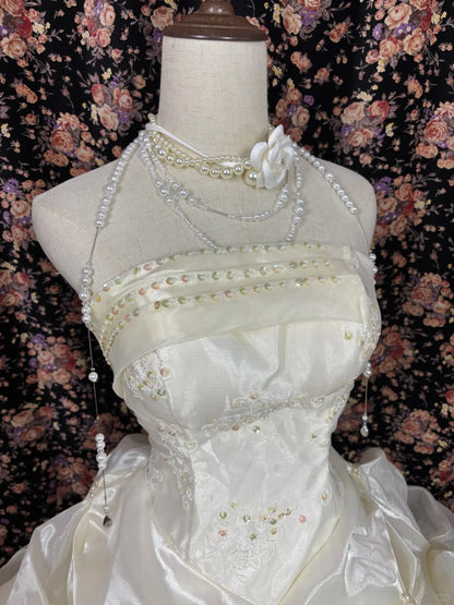 Ethereal A-Line Strapless Ruched Satin Evening Dresses Appliques Sequins Beaded Tiered Tulle Prom Dress AP2494