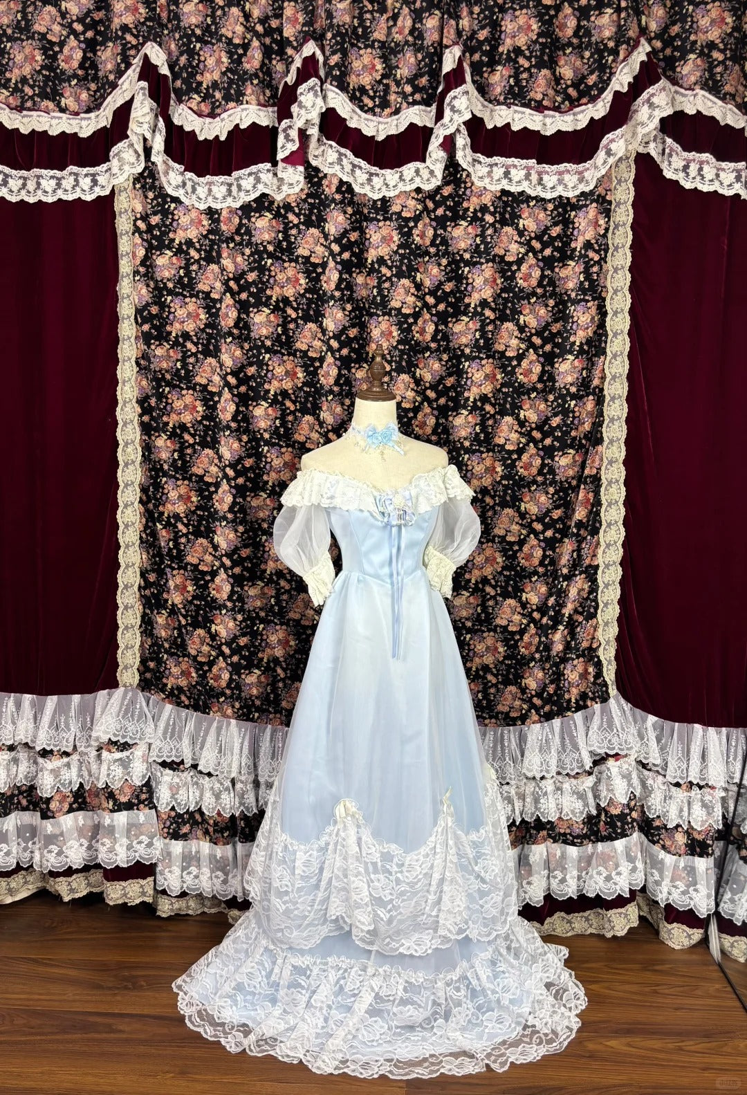 Dreamy Off-Shoulder A-Line Formal Dresses Beading Tulle Sleeve Bow Lace Prom Dress AP2495