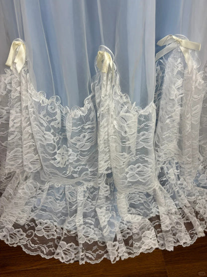 Dreamy Off-Shoulder A-Line Formal Dresses Beading Tulle Sleeve Bow Lace Prom Dress AP2495