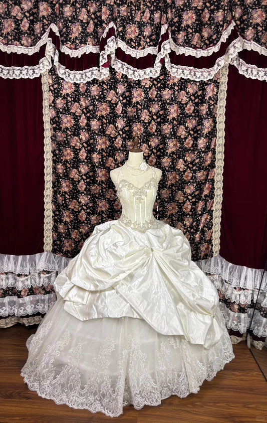 Glamorous A-Line Spaghetti Strap Bridal Gowns Beading Applique Lace Tulle Wedding Dress AP2507