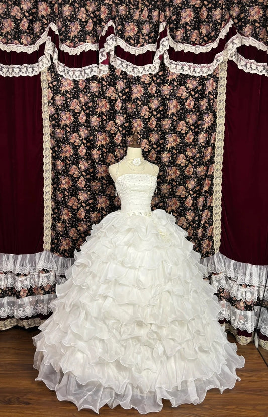 Luxury A-Line Strapless Tiered Ruffled Bridal Gowns Beading Sequins Handmade Flowers Wedding Dress AP2512