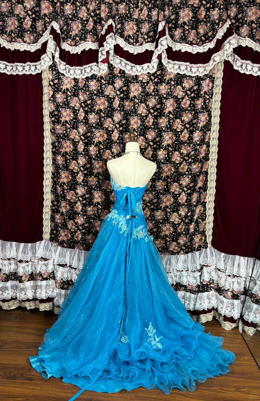 Fashionable Strapless A-Line Evening Dresses Appliques Rhinestone Ruffled Tulle Prom Dress AP2518