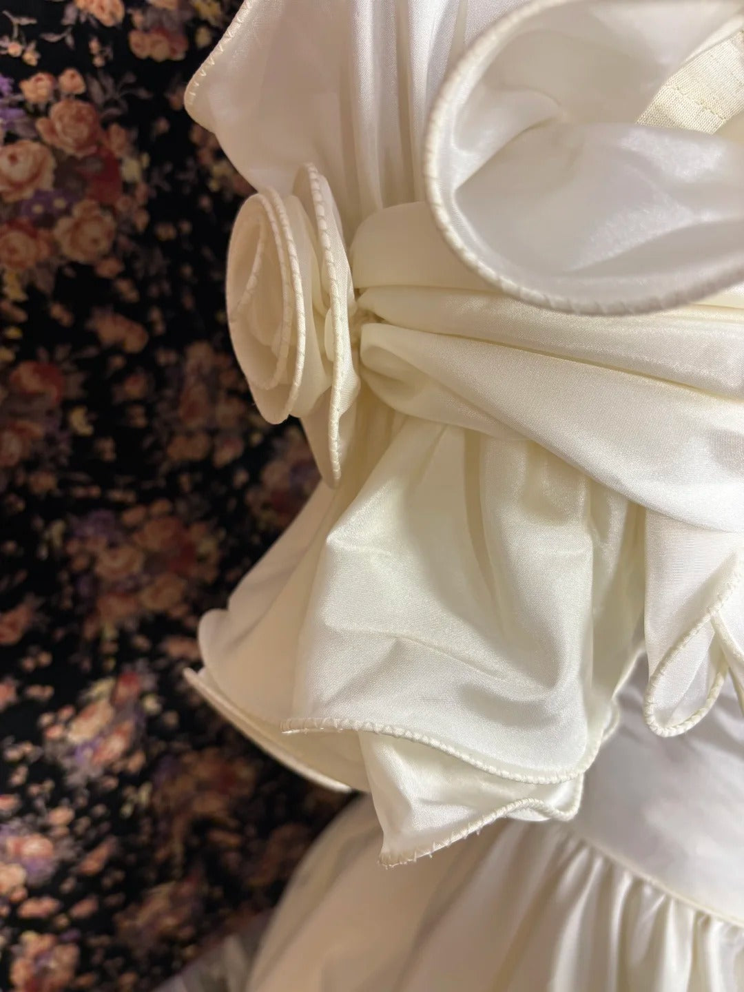 French Style Off-Shoulder A-Line Formal Dresses Handmade Flowers Beading Sequins Appliques Long Prom Dress AP2519