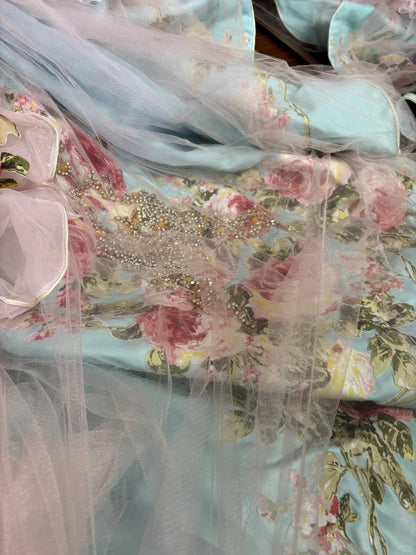 Dramatic Strapless A-Line Tiered Evening Dresses Handmade Flowers Beaded Crystals Applique Prom Dress AP2535