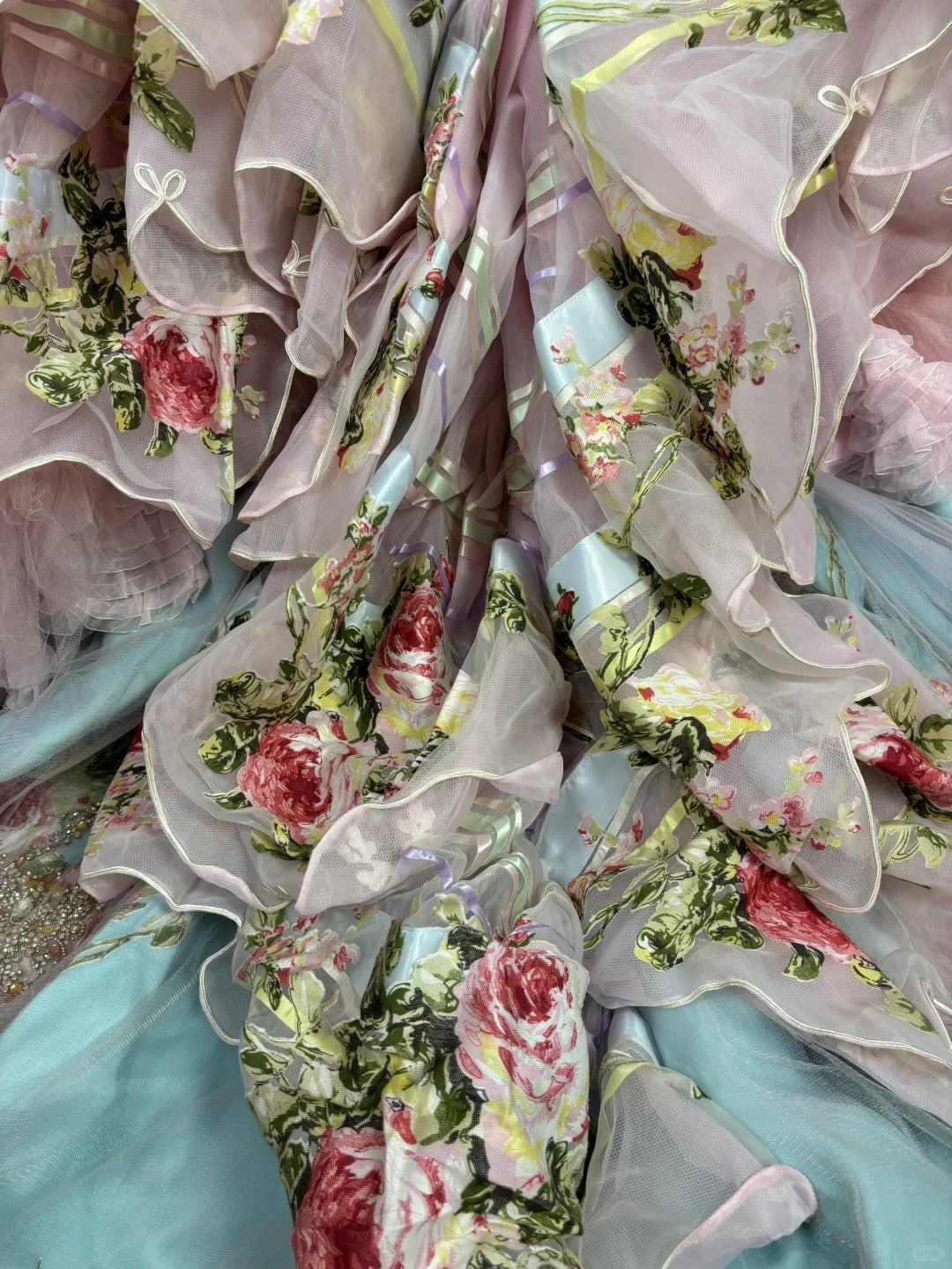 Dramatic Strapless A-Line Tiered Evening Dresses Handmade Flowers Beaded Crystals Applique Prom Dress AP2535