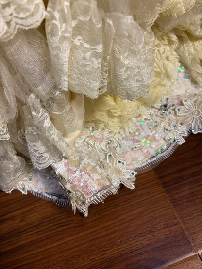 Luxurious Strapless A-Line Evening Dresses Bows Beaded Rhinestone Applique Lace Prom Dress AP2536