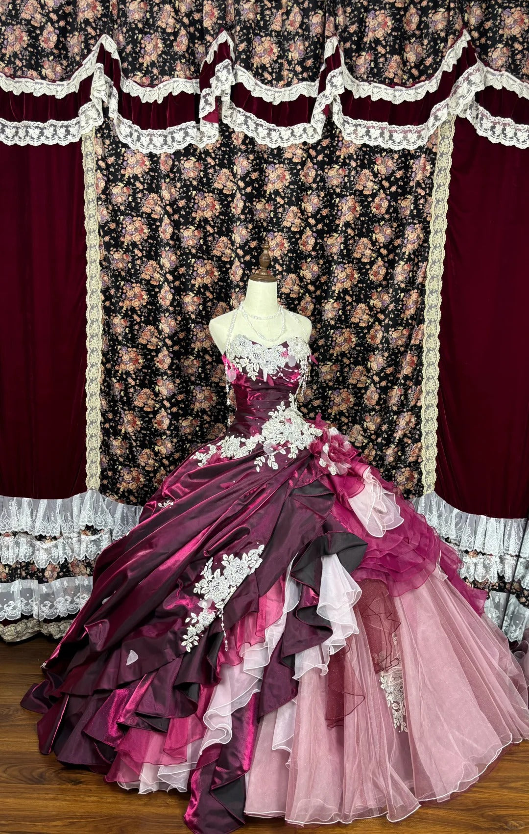 Alluring Strapless A-Line Evening Dresses Ruffled Tulle Handmade Flowers Beading Applique Sequins Prom Dress AP2538