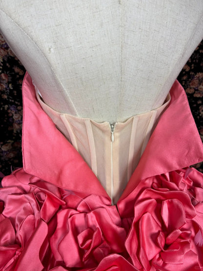 Vintage A-Line Strapless Evening Dresses Handmade Flowers Satin Prom Dress AP2549