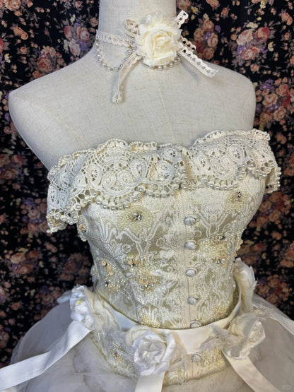 Fashionable Strapless A-Line Birthday Outfits Tulle Train Handmade Flowers Beading Sequins Homecoming Dress AP2554