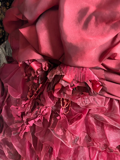 Ornate Spaghetti Strap A-Line Evening Gowns Appliques Beaded Handmade Flowers Sequins Prom Dress AP2558