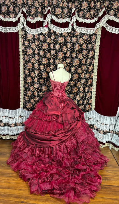 Ornate Spaghetti Strap A-Line Evening Gowns Appliques Beaded Handmade Flowers Sequins Prom Dress AP2558