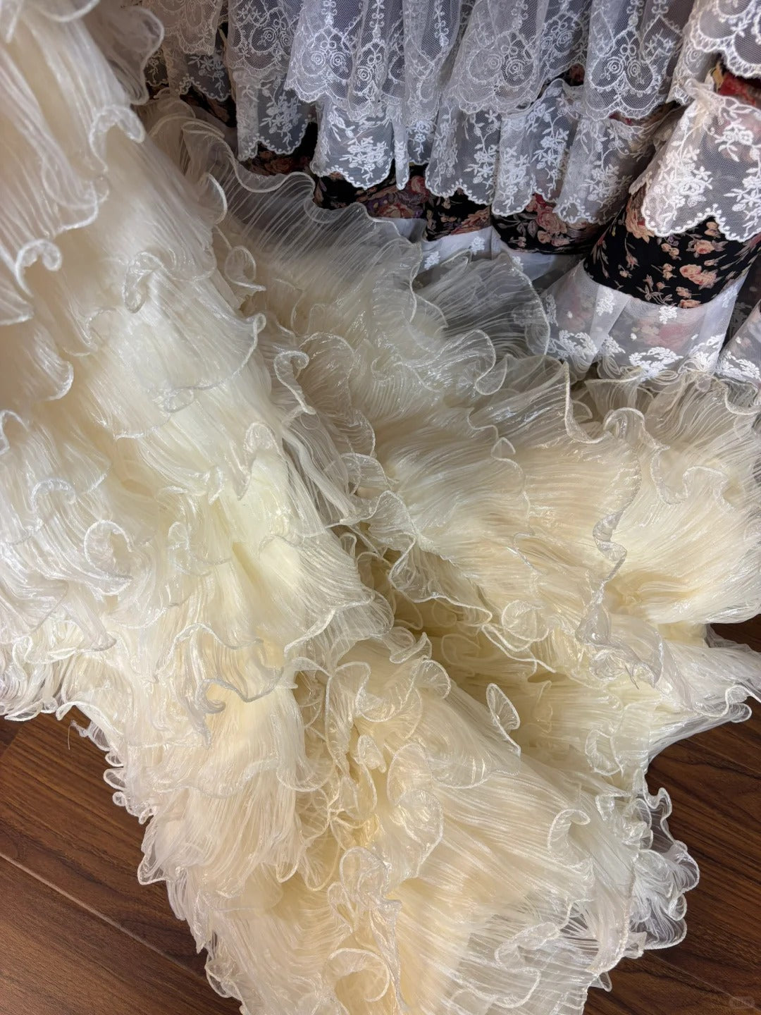 Classical A-Line Strapless Birthday Dresses Bow Beading Pearls Tiered Tulle Homecoming Dress AP2565