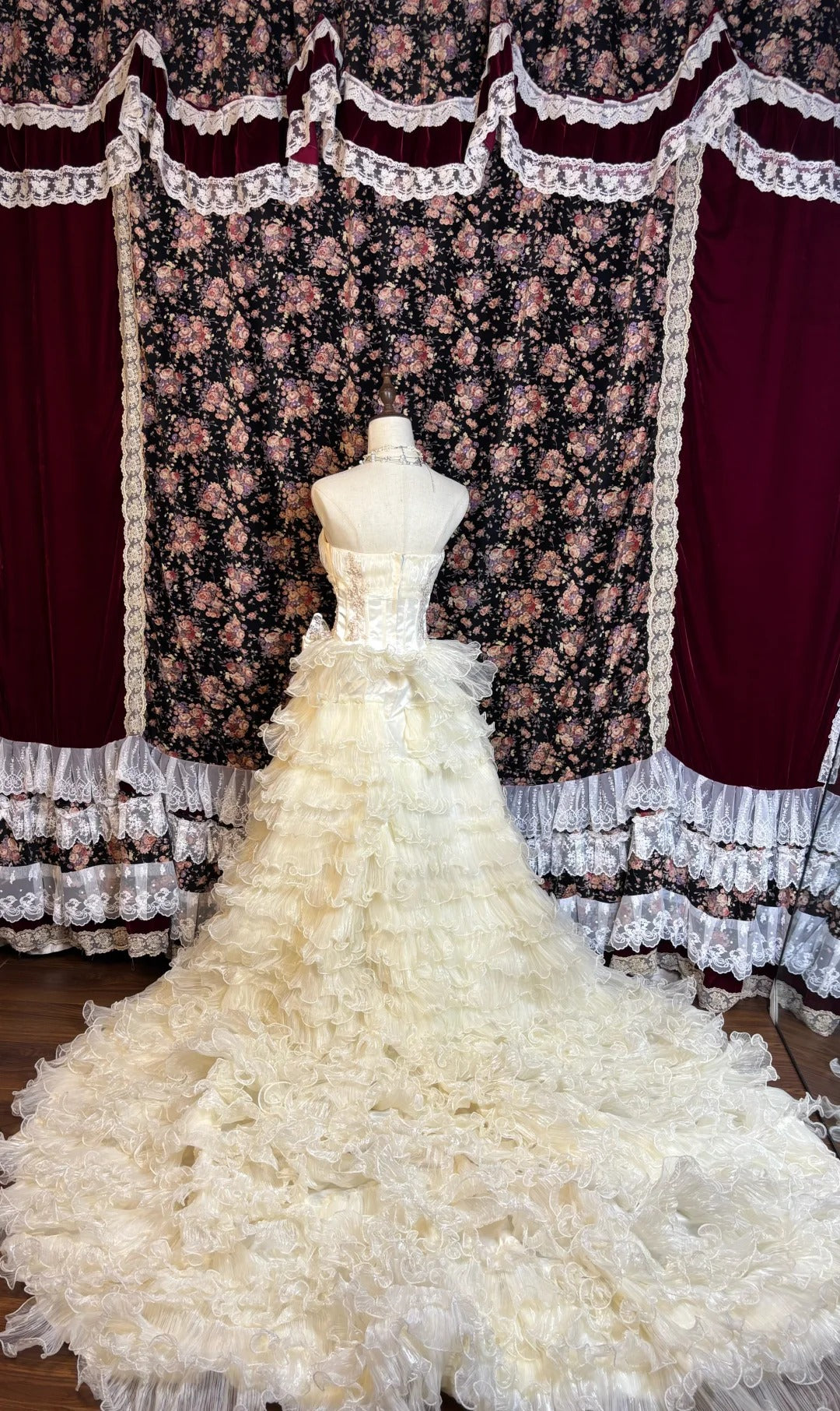 Classical A-Line Strapless Birthday Dresses Bow Beading Pearls Tiered Tulle Homecoming Dress AP2565