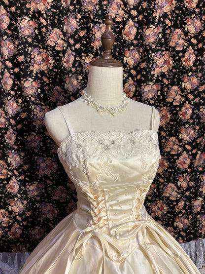 Glamorous Spaghetti Strap A-Line Sweet 16th Sequins Applique Prom Dress AP2580