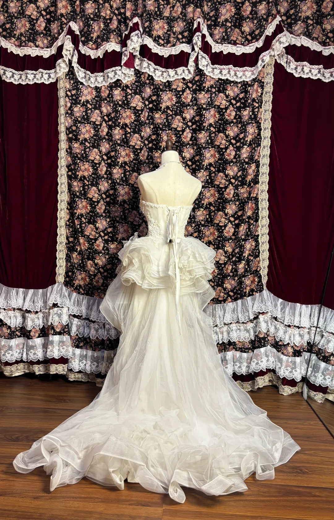 Novelty A-Line Strapless Birthday Dresses Sequins Beading Appliques Homecoming Dress AP2583