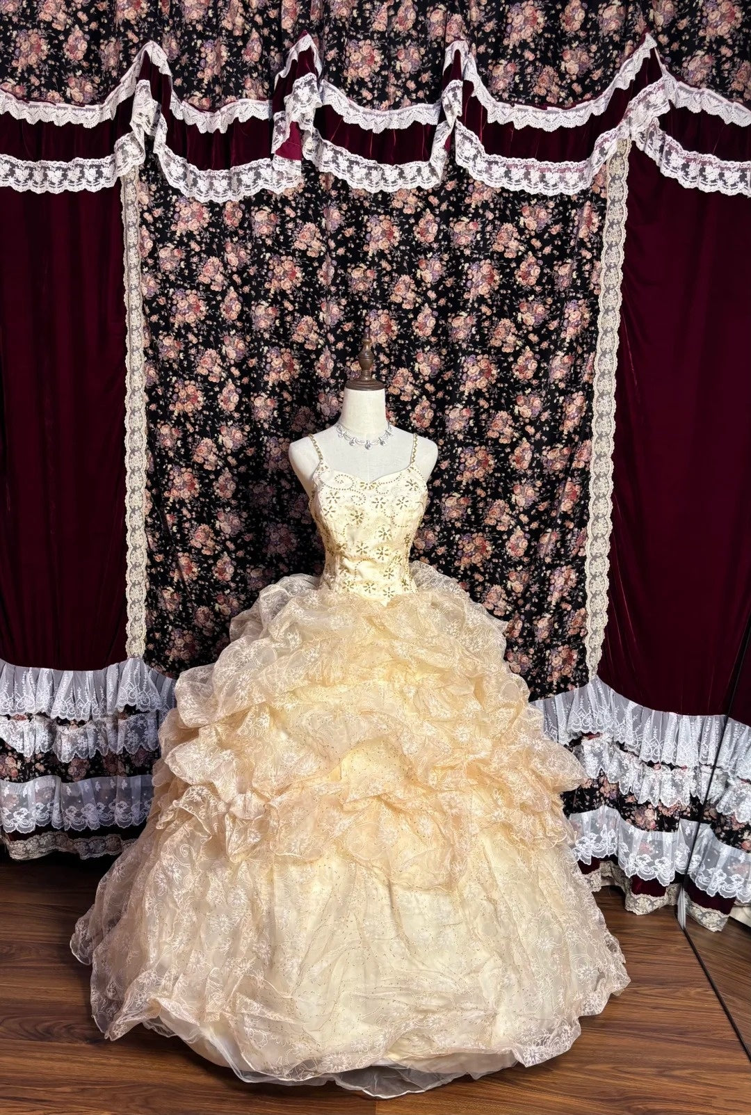 French Style Spaghetti Strap Prom Dress A-Line Sequins Beaded Formal Dresses AP2586