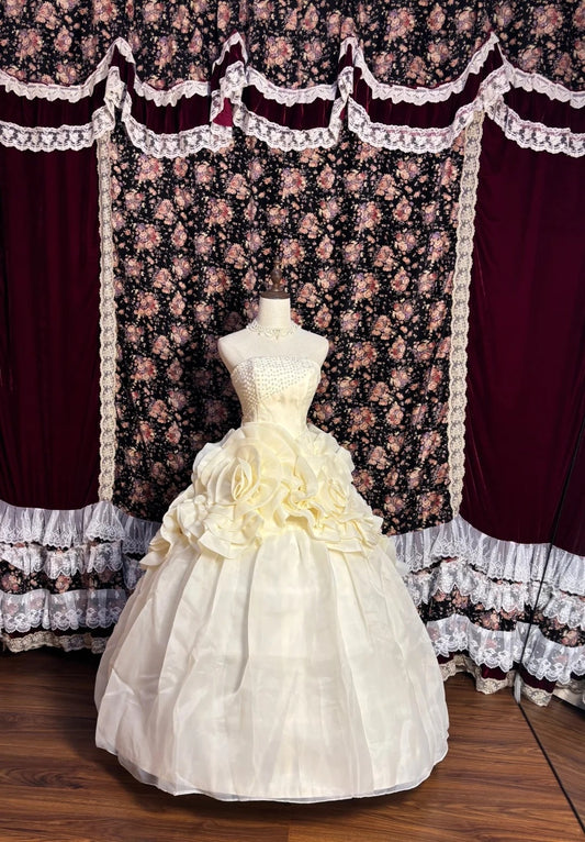 Charming A-Line Strapless Evening Gowns Handmade Flower Beaded Prom Dress AP2587