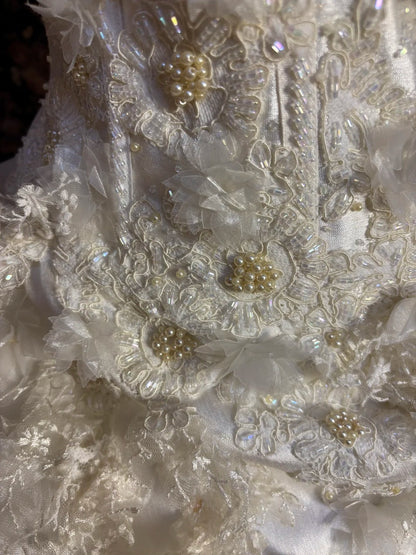 Chic Halter Neck A-Line Tiered Evening Gowns Beading Sequins Applique Prom Dress AP2592