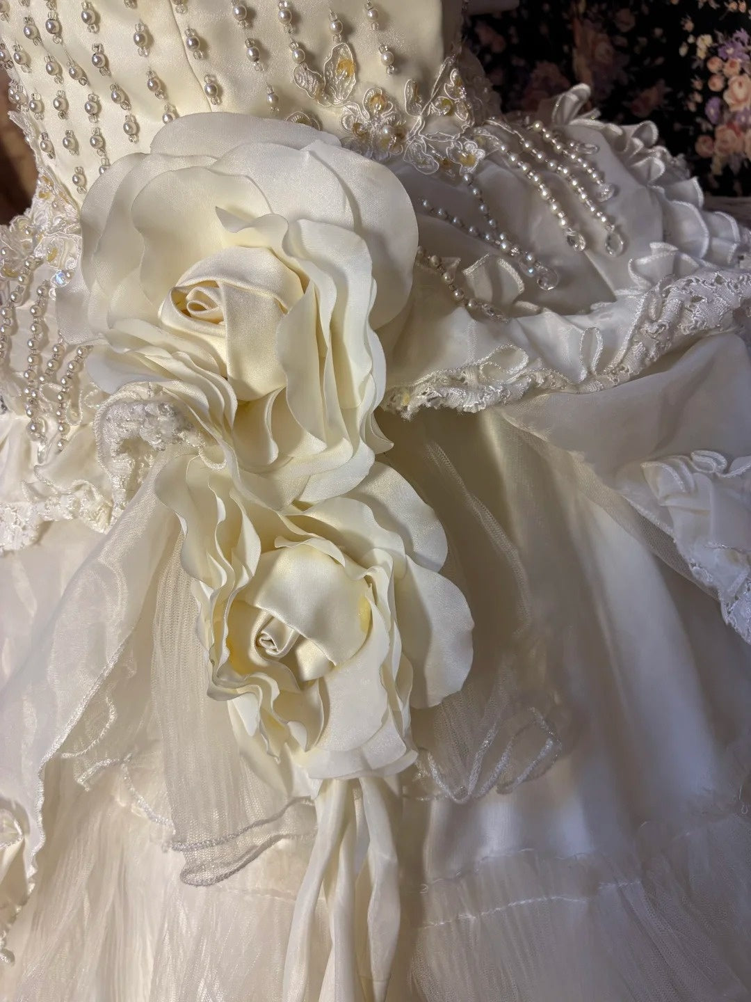 Graceful Spaghetti Strap Prom Dress A-Line Sequins Beading Handmade Flowers Formal Dresses AP2595