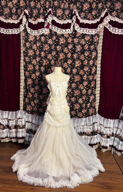 Classical Spaghetti Strap Prom Dress A-Line Sequins Beading Handmade Flowers Bow Tassel Formal Dresses AP2597