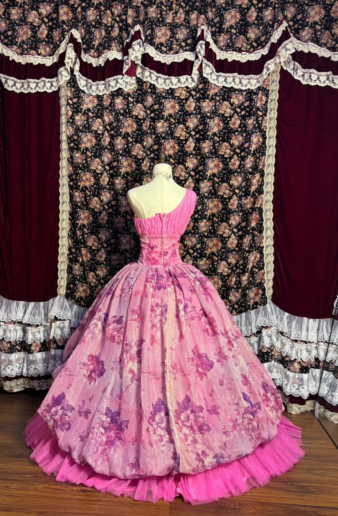 Dreamy One-Shoulder A-Line Evening Gowns Handmade Flowers Tiered Tulle Prom Dress AP2603