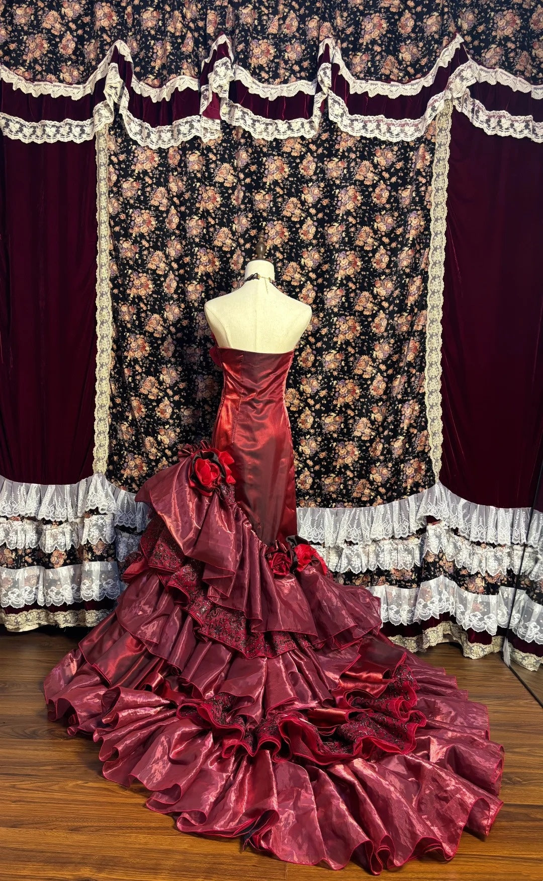 Red Strapless Ruffles Mermaid Formal Dresses Handmade Flowers Sequins Prom Dress AP2604