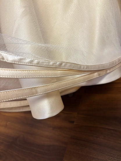 Glamorous Off-Shoulder A-Line Formal Dresses Handmade Flowers Beading Pearls Prom Dress AP2610