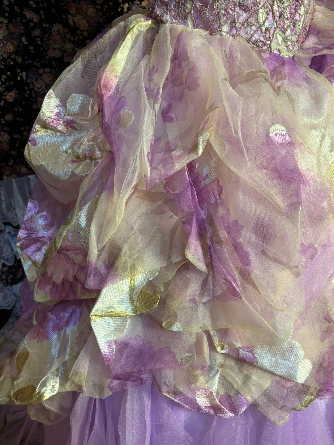 Stunning A-Line Sweetheart Neck Evening Gowns Crystals Beaded Prom Dress AP2612