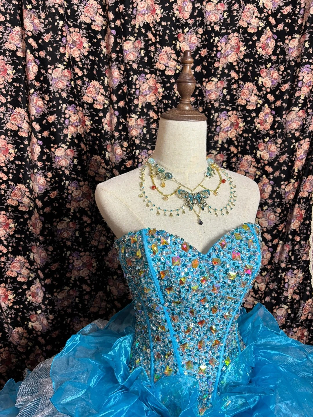 Novelty A-Line Sweetheart Neck Evening Gowns Beaded Sequins Rhinestone Prom Dress AP2614